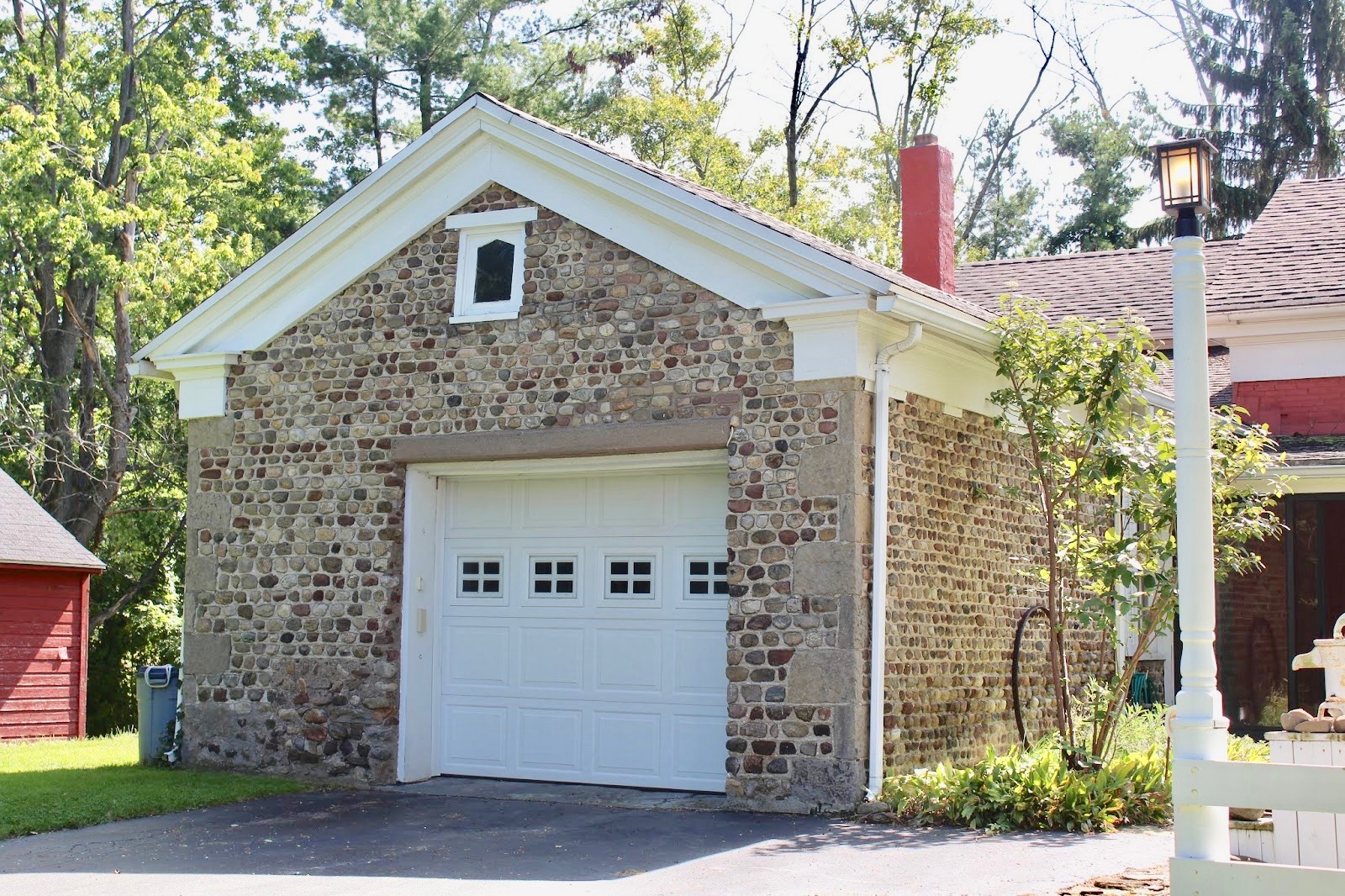 Chi8. 180826 Cobblestone Photographs Catalog